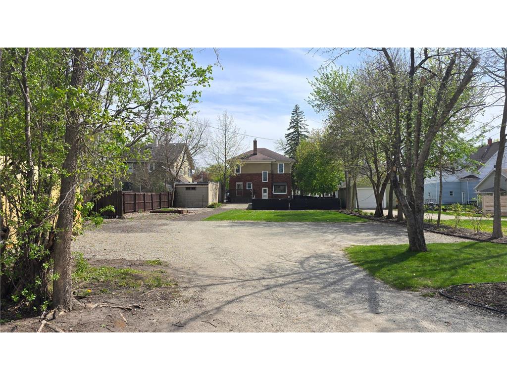 116 E School Street Owatonna MN 55060 7067279 image9