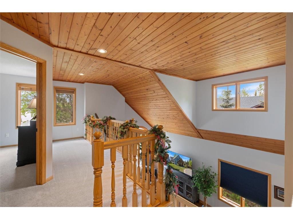 116 Eagle Pointe Road Coleraine MN 55722 - Trout 7056134 image32
