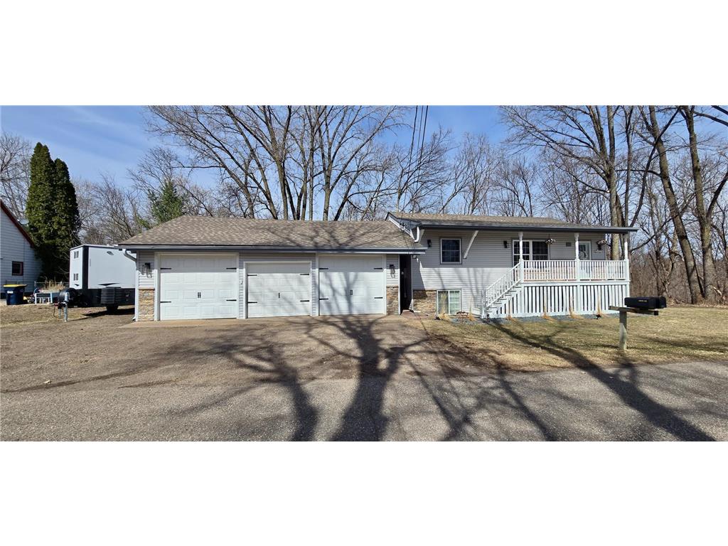 116 Lockey Avenue Center City MN 55012 7041031 image1