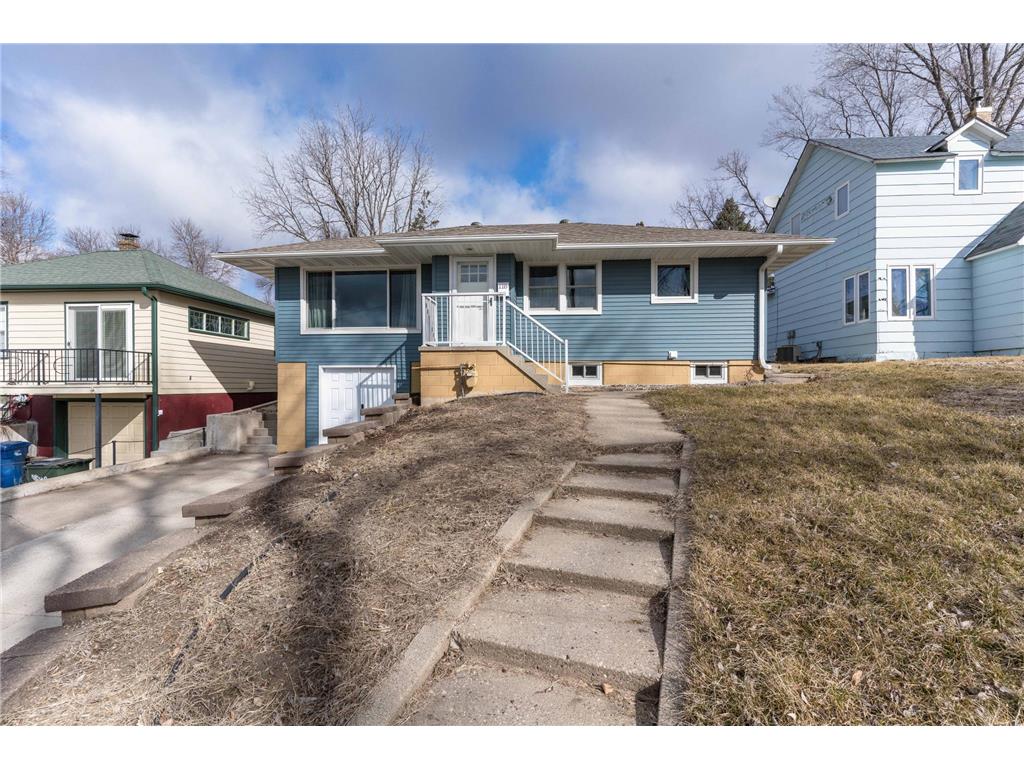 116 N Lakeside Drive Fergus Falls MN 56537 - Alice Lake 6503643 image1