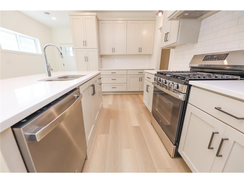 116 N Quincy Street Alexandria MN 56308 6764105 image7