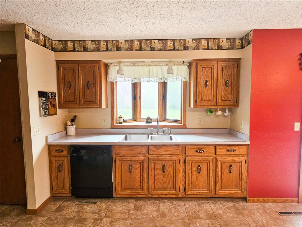 116 Nora Street E Thief River Falls MN 56701 7082517 image8