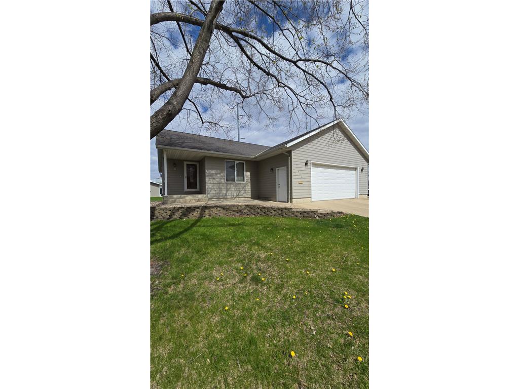 116 S 5th Street Marshall MN 56258 7060208 image1