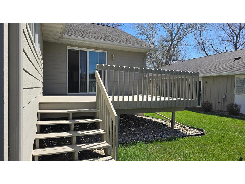 116 S 5th Street Marshall MN 56258 7060208 image2
