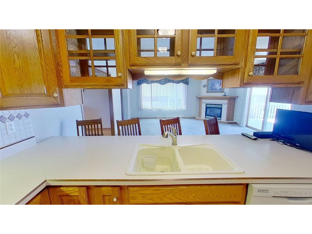 116 S 5th Street Marshall MN 56258 7060208 image20