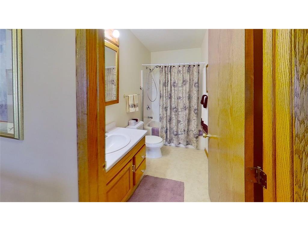 116 S 5th Street Marshall MN 56258 7060208 image30