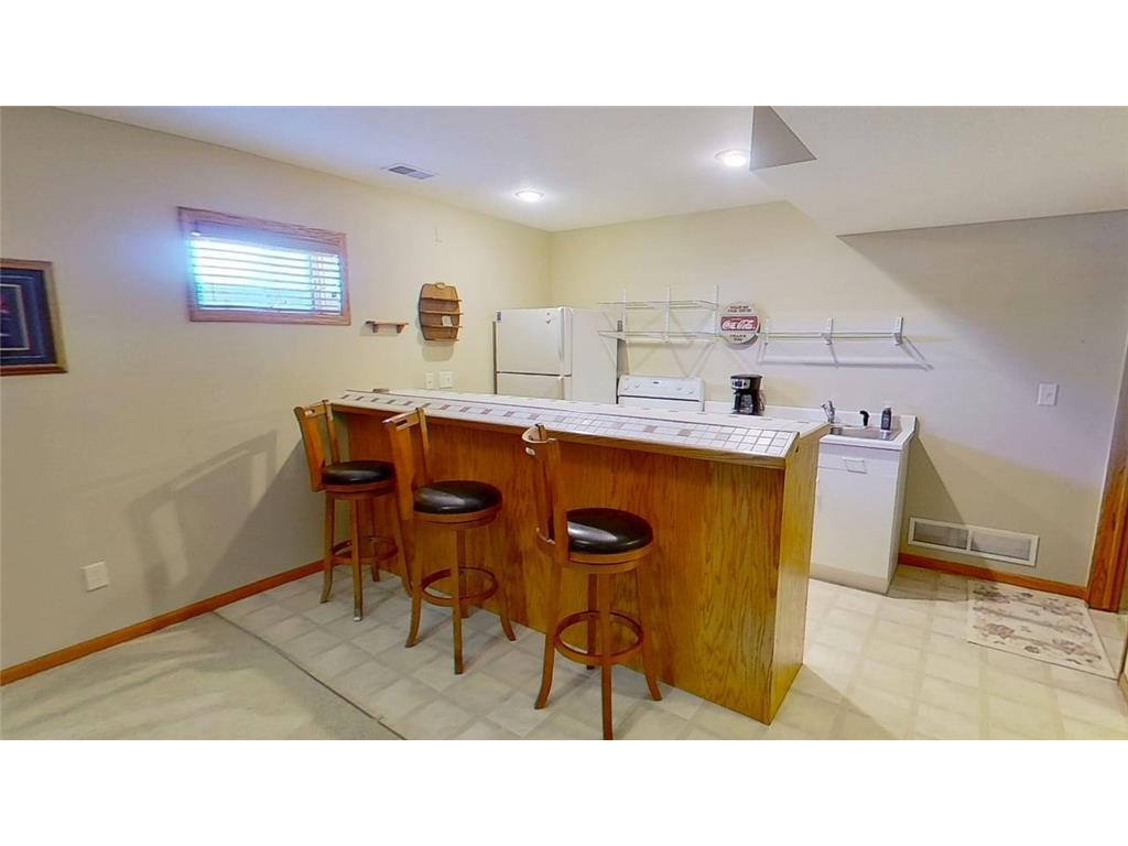 116 S 5th Street Marshall MN 56258 7060208 image35
