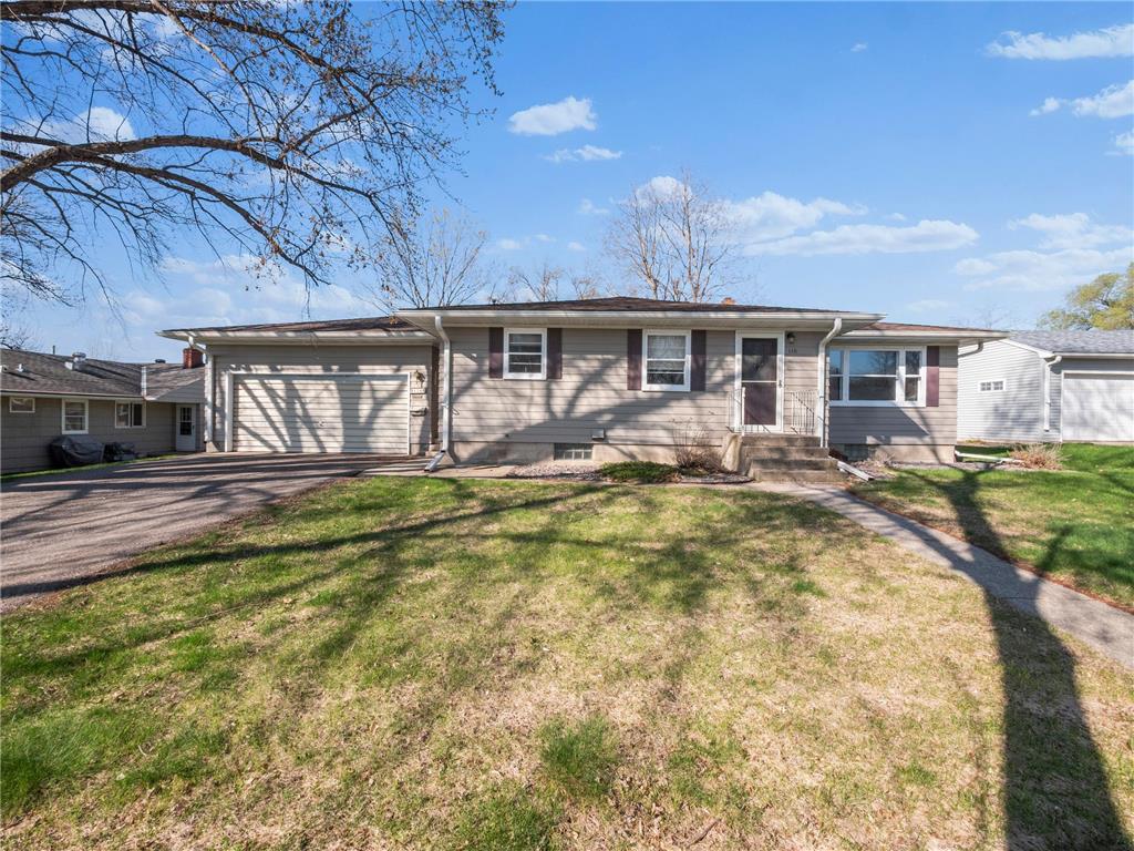 116 S California Avenue Morris MN 56267 6716905 image1
