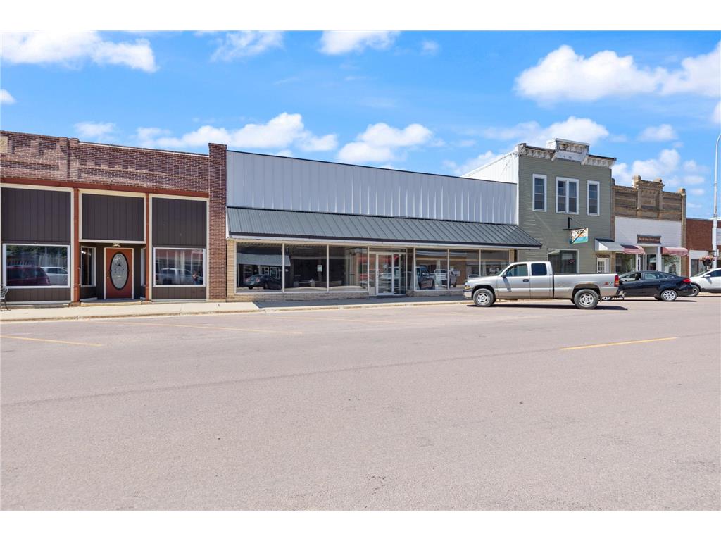 116 S Main Street, Hendricks, MN, 56136 MLS 6427515 Edina Realty