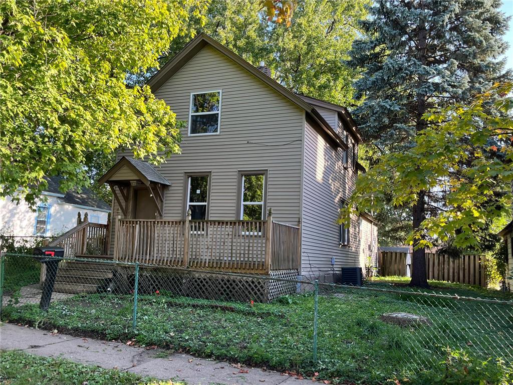 116 Sycamore Street E Saint Paul MN 55117 6406164 image1