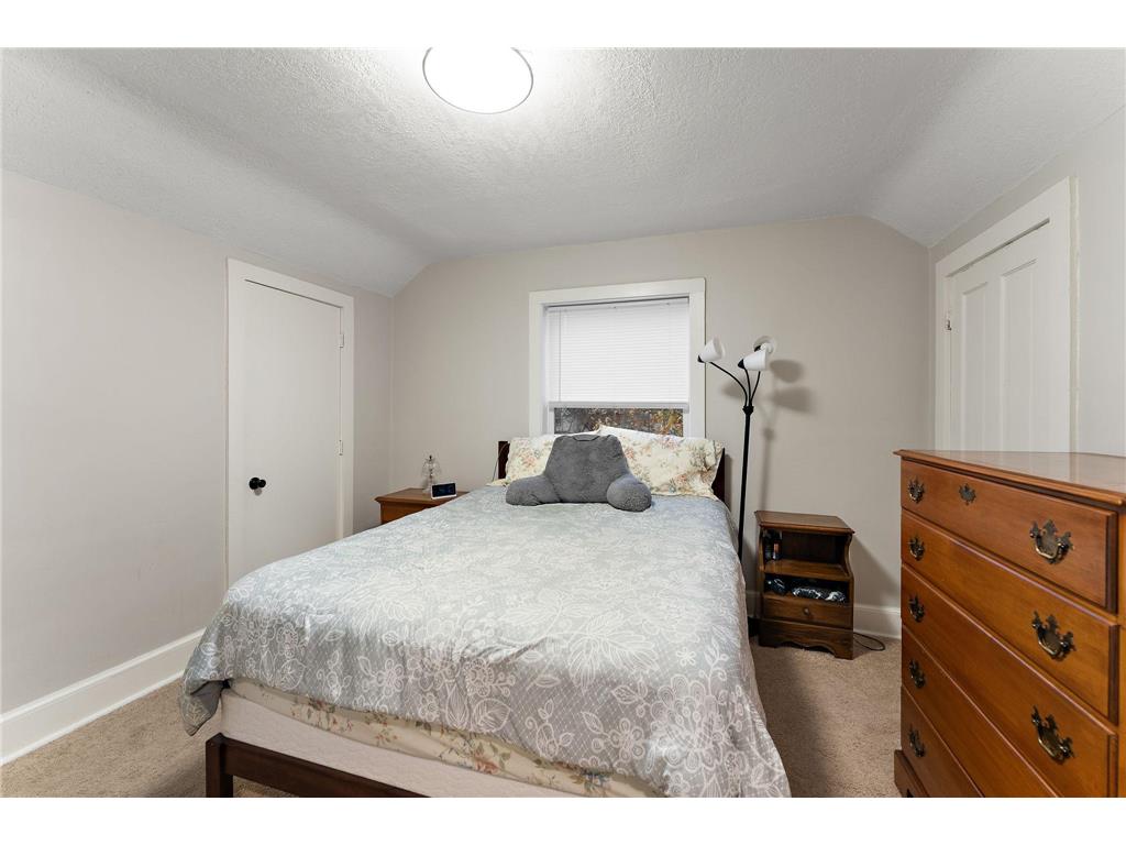 116 Sycamore Street E Saint Paul MN 55117 6814213 image14