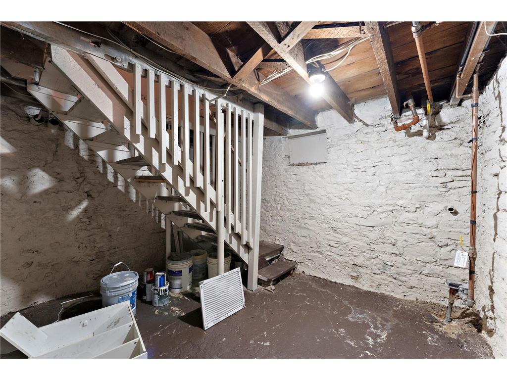 116 Sycamore Street E Saint Paul MN 55117 6814213 image18