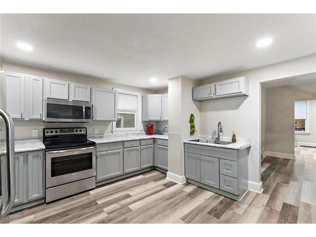 116 Sycamore Street E Saint Paul MN 55117 6814213 image7