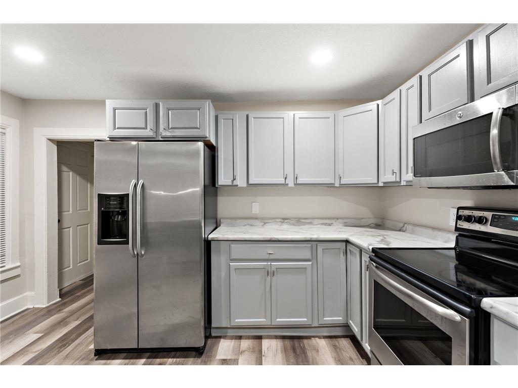 116 Sycamore Street E Saint Paul MN 55117 7051838 image14