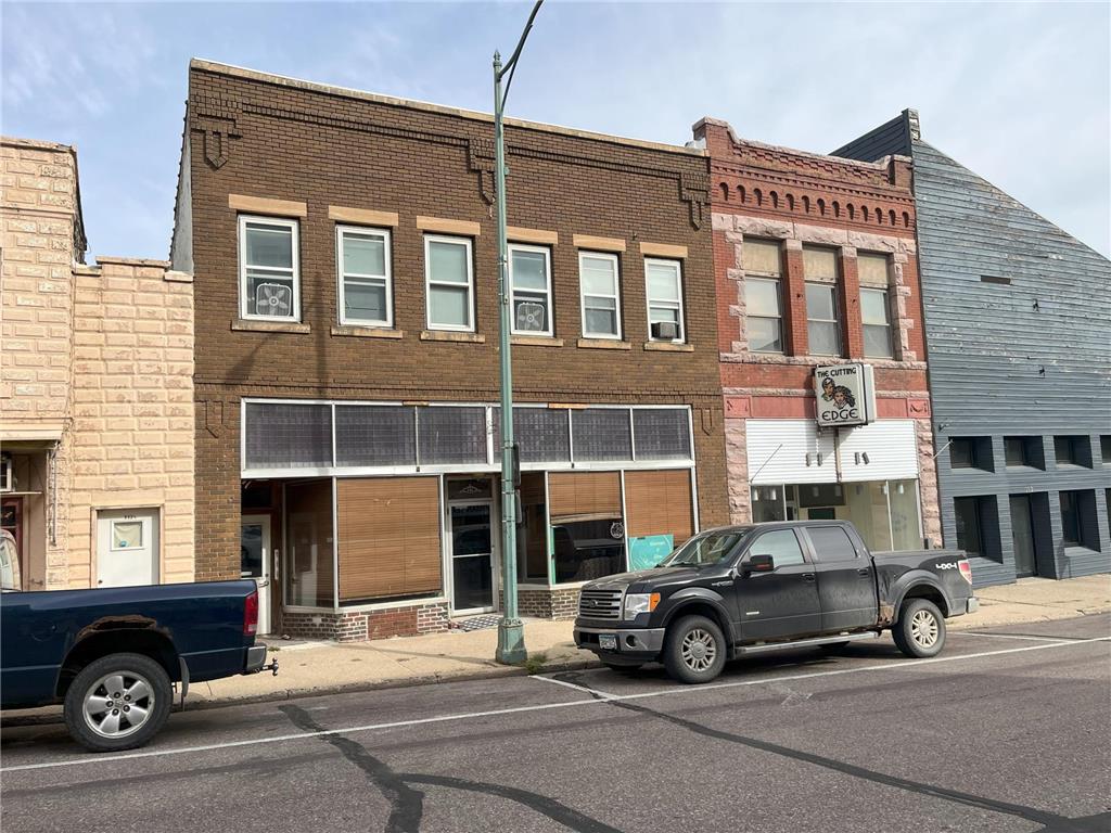 116 W 1st Street Fairmont MN 56031 6802546 image1