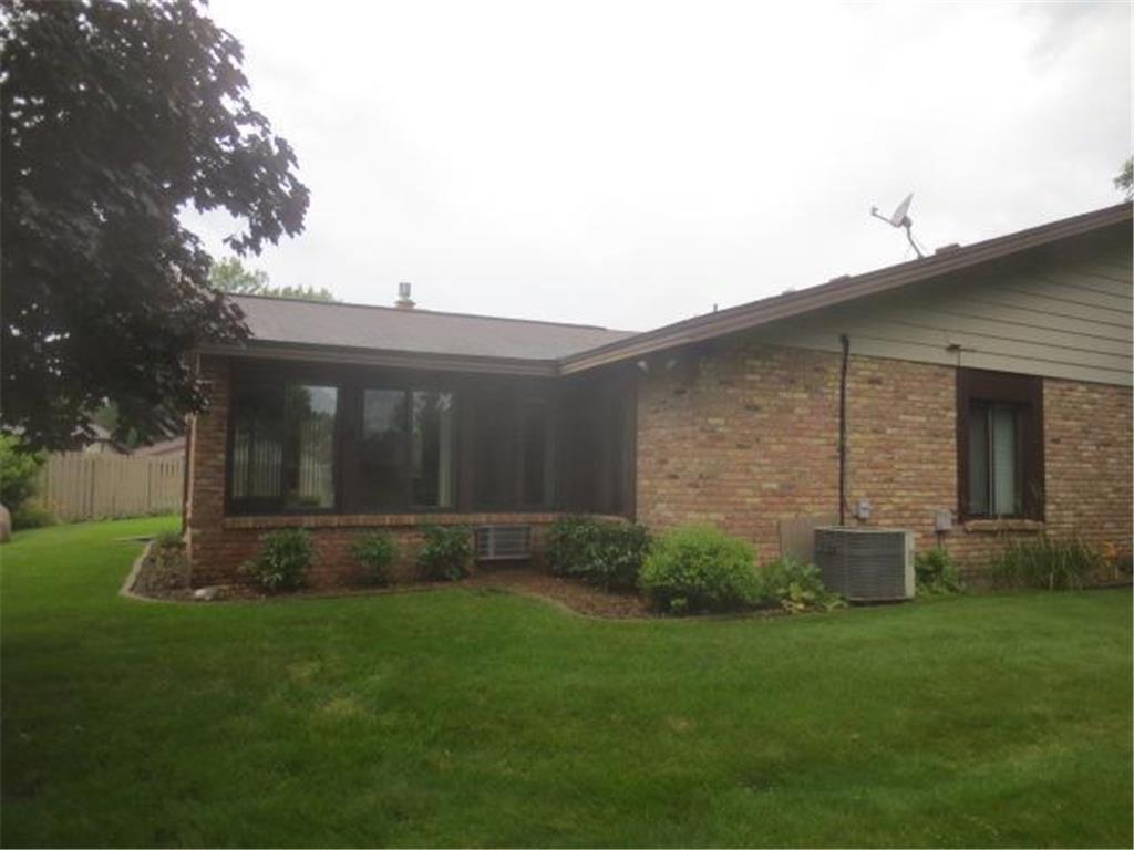 1160 Black Oaks Lane N Plymouth MN 55447 7023453 image1