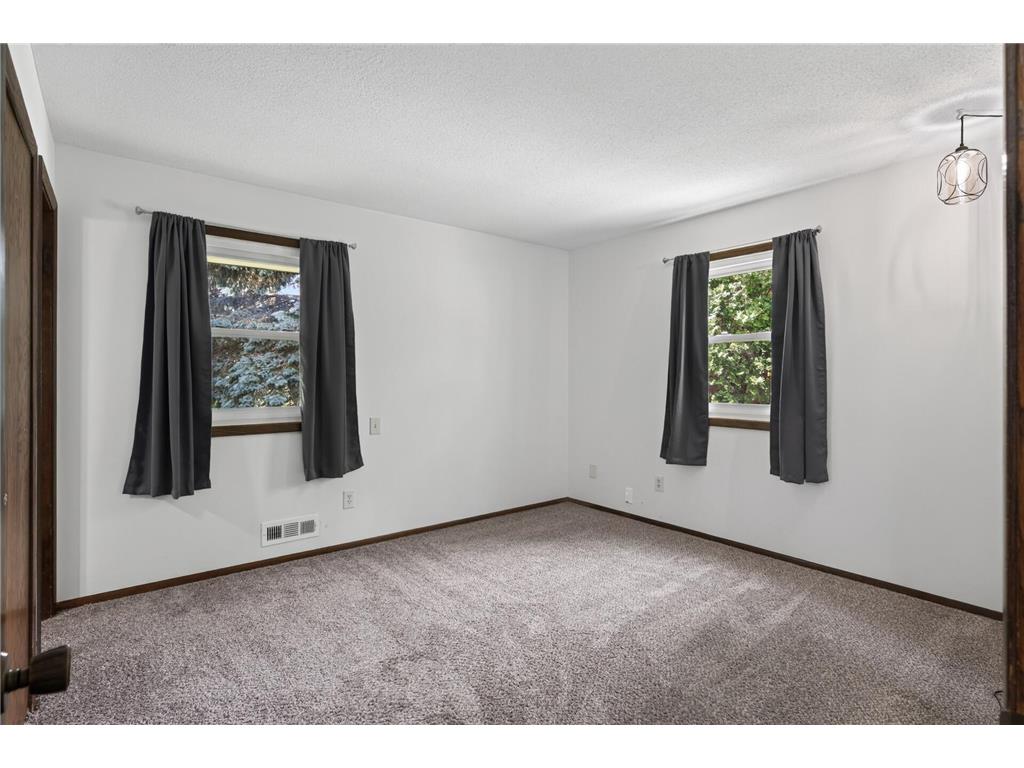 11601 Georgia Avenue N Champlin MN 55316 7095021 image12