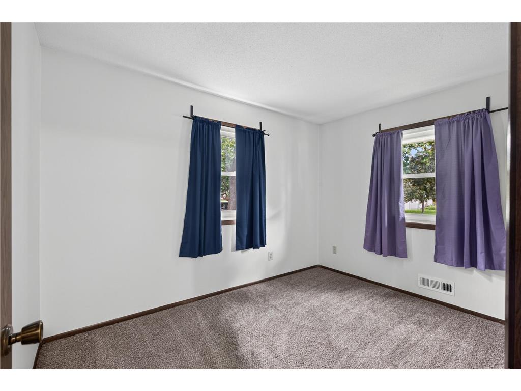 11601 Georgia Avenue N Champlin MN 55316 7095021 image16