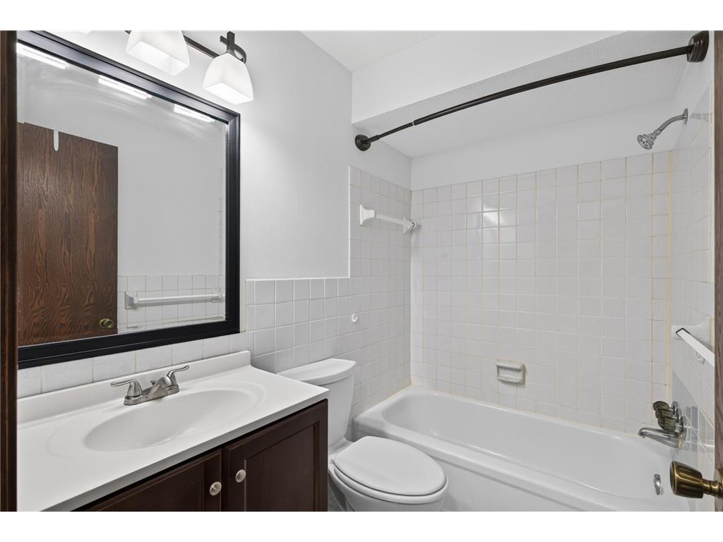 11601 Georgia Avenue N Champlin MN 55316 7095021 image18