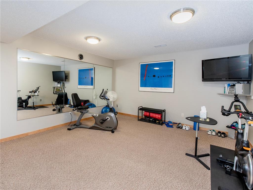 1161 Lakemoor Drive Woodbury MN 55129 7096161 image36