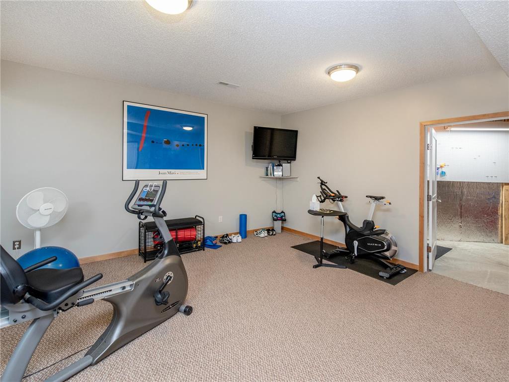 1161 Lakemoor Drive Woodbury MN 55129 7096161 image37