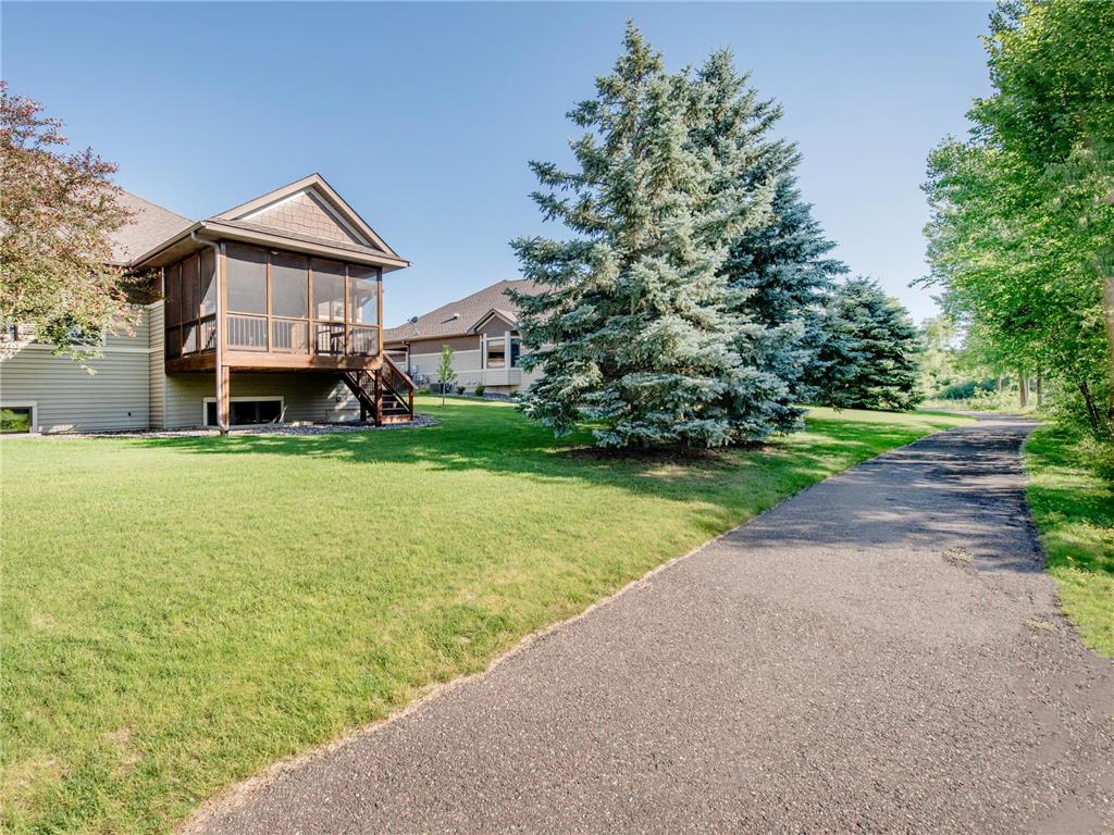1161 Lakemoor Drive Woodbury MN 55129 7096161 image55
