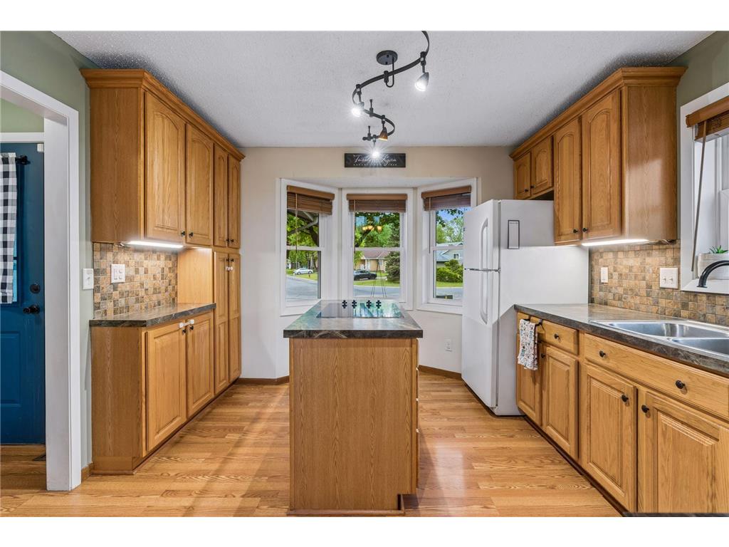 11614 Oak Park Drive NE Blaine MN 55434 7079627 image10