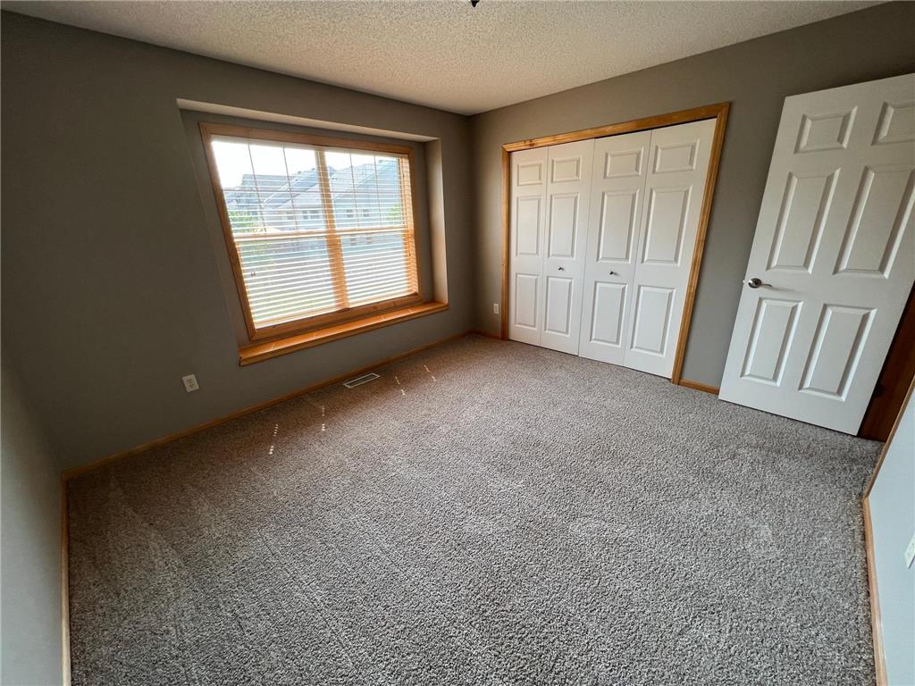 11615 Prospect Curve Woodbury MN 55129 7049903 image13