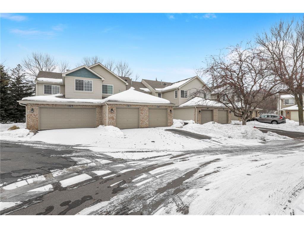11619 Kennelly Circle #204 Burnsville MN 55337 6334006 image1