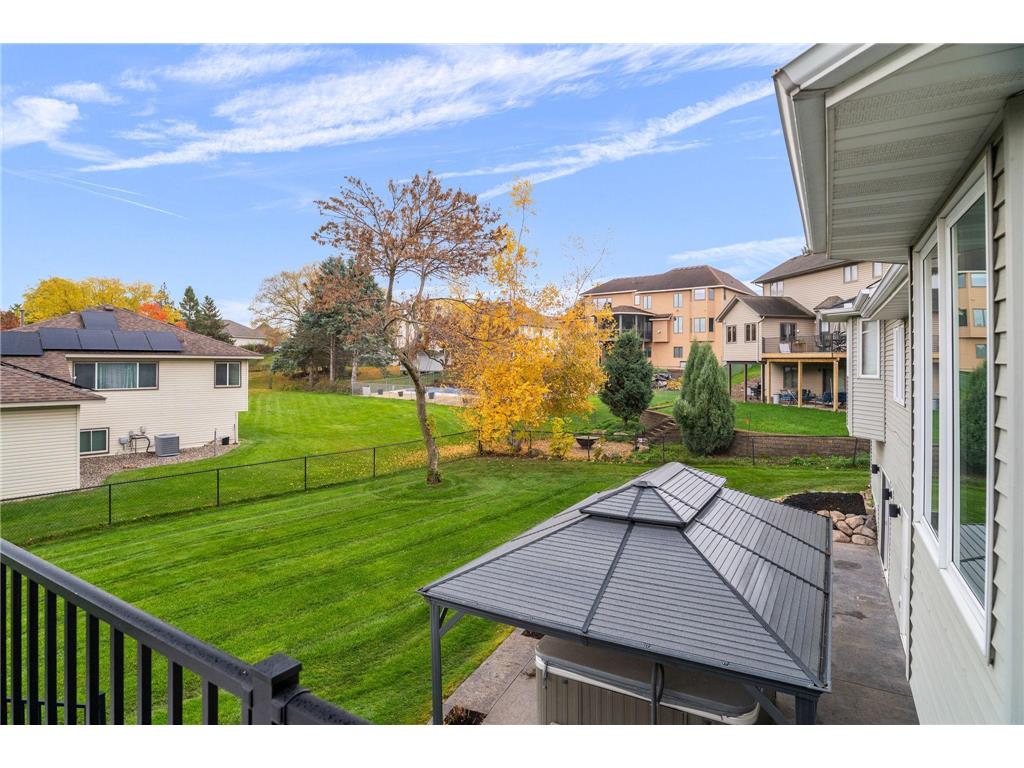 1162 Lakewood Drive S Maplewood MN 55119 6776720 image12