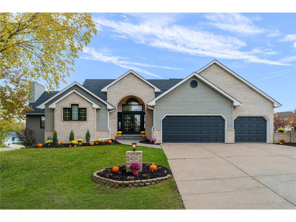 1162 Lakewood Drive S Maplewood MN 55119 6776720 image2