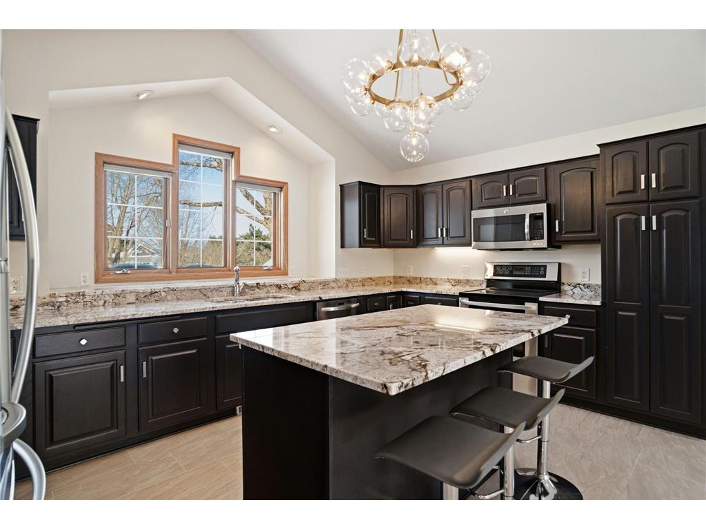 1162 Lakewood Drive S Maplewood MN 55119 6776720 image24