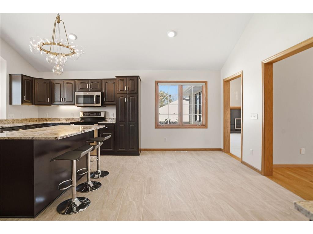 1162 Lakewood Drive S Maplewood MN 55119 6776720 image25