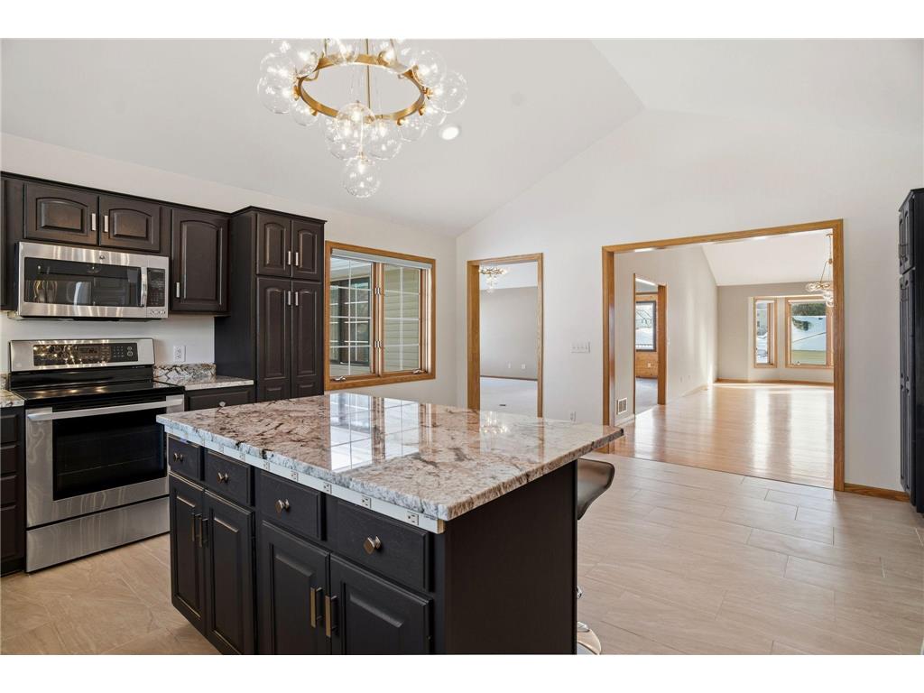 1162 Lakewood Drive S Maplewood MN 55119 6776720 image29