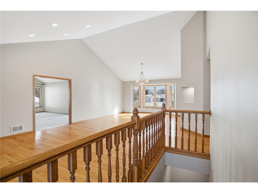 1162 Lakewood Drive S Maplewood MN 55119 6776720 image33