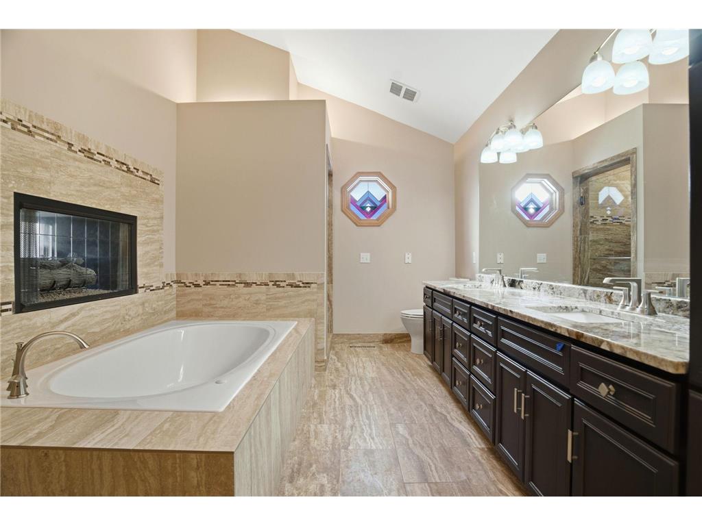 1162 Lakewood Drive S Maplewood MN 55119 6776720 image46
