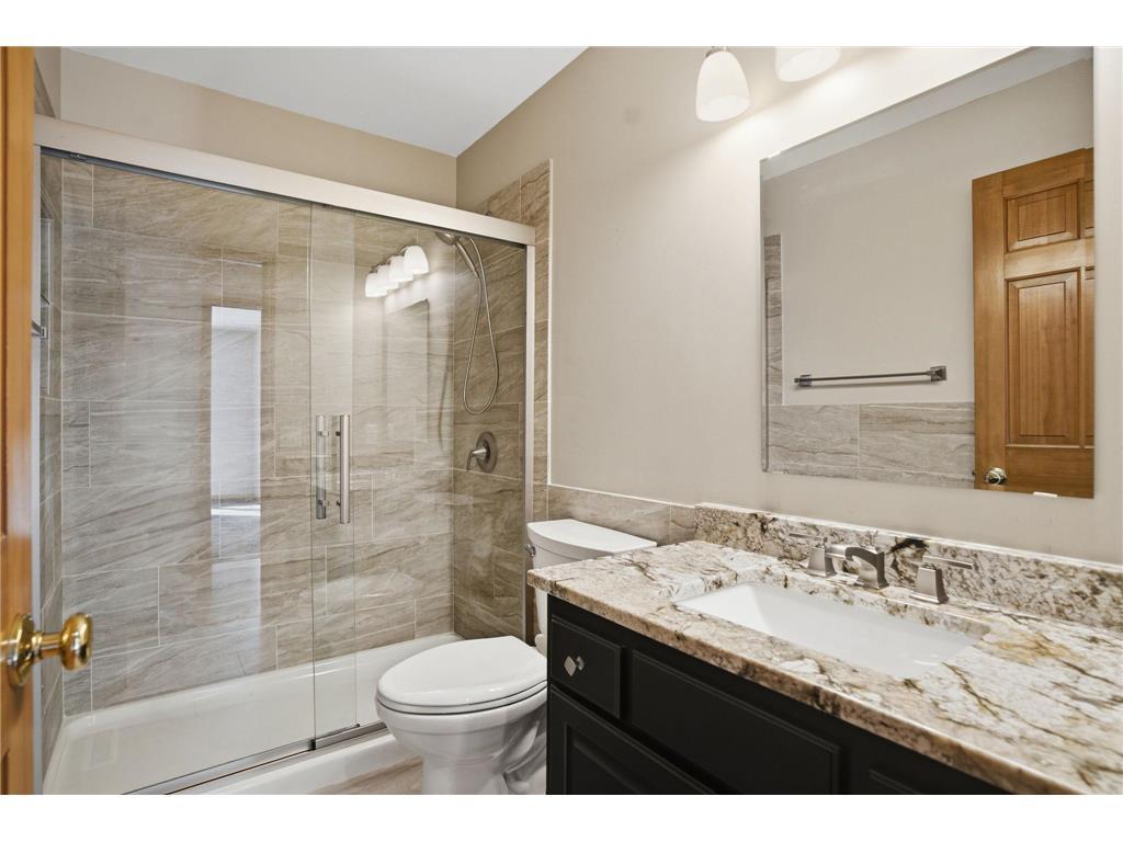 1162 Lakewood Drive S Maplewood MN 55119 6776720 image49