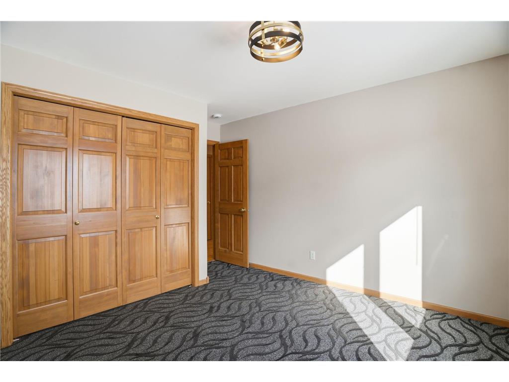 1162 Lakewood Drive S Maplewood MN 55119 6776720 image53