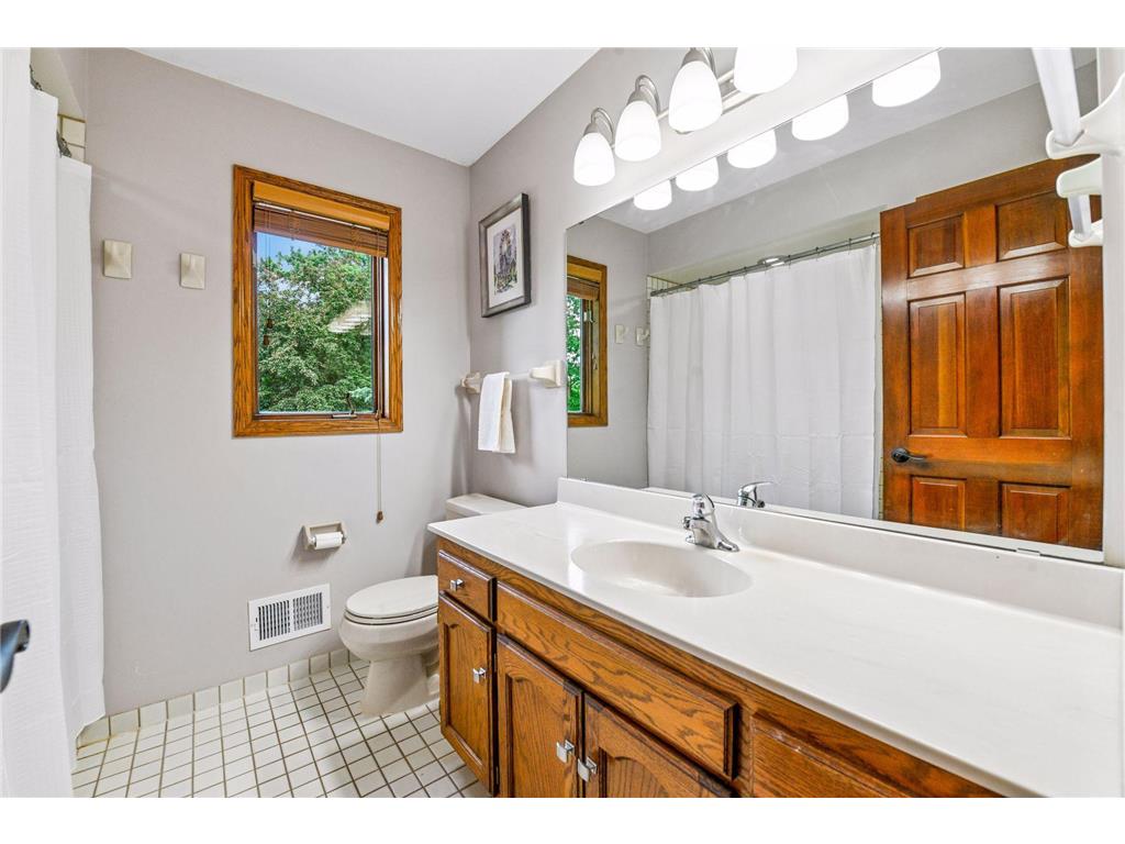 11620 40th Avenue N Plymouth MN 55441 7080986 image34