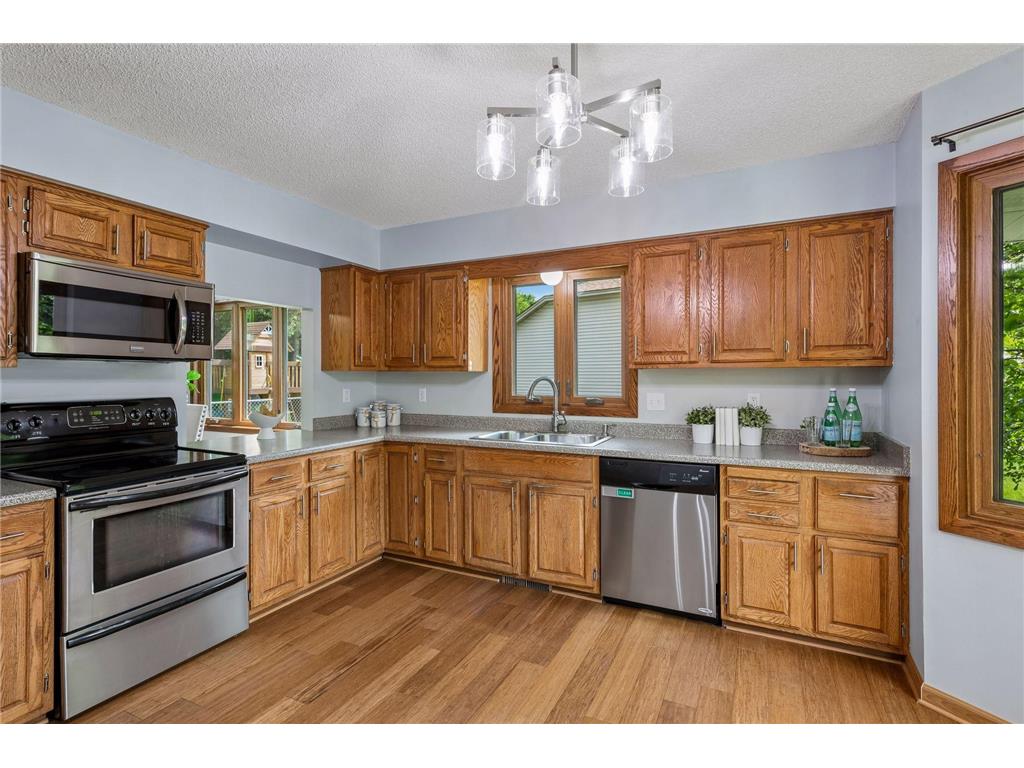 11620 41st Avenue N Plymouth MN 55441 7106168 image3