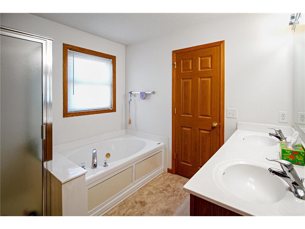 11620 Goodhue Street NE Blaine MN 55449 7046905 image23
