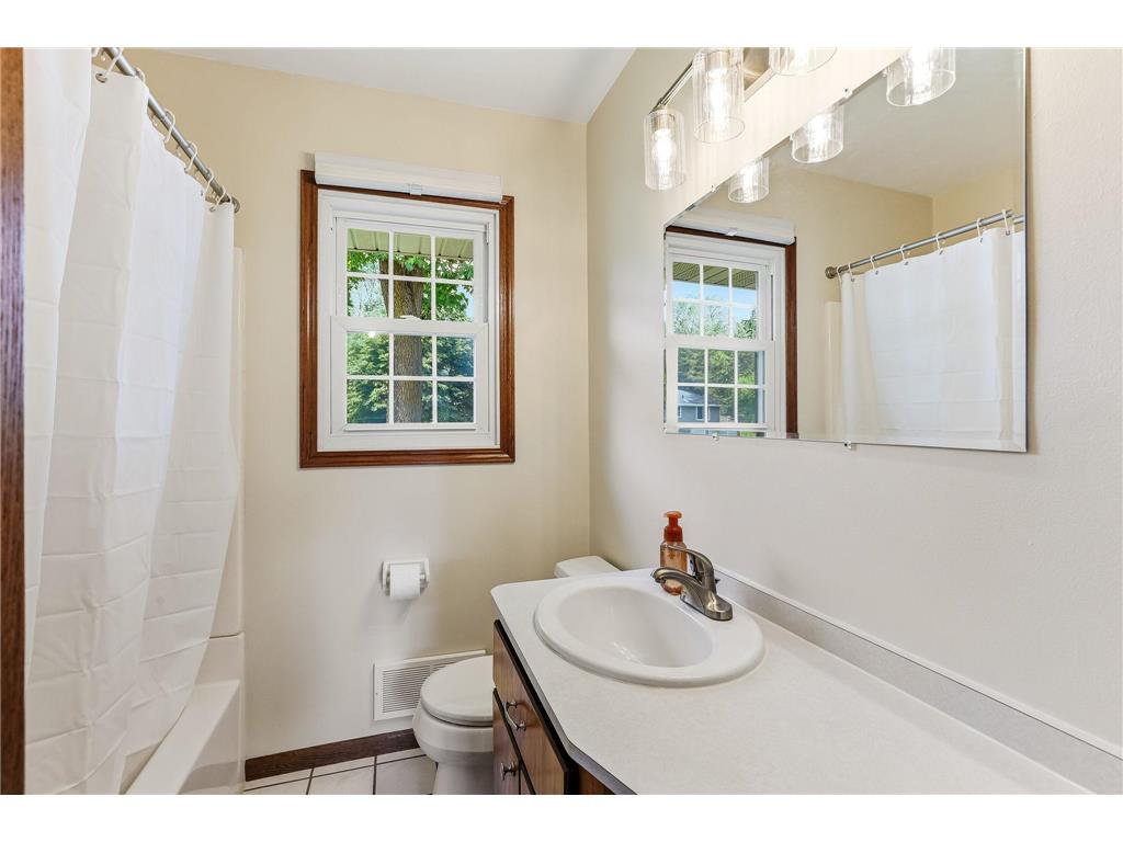 11627 N Heights Drive NW Coon Rapids MN 55433 7091126 image22