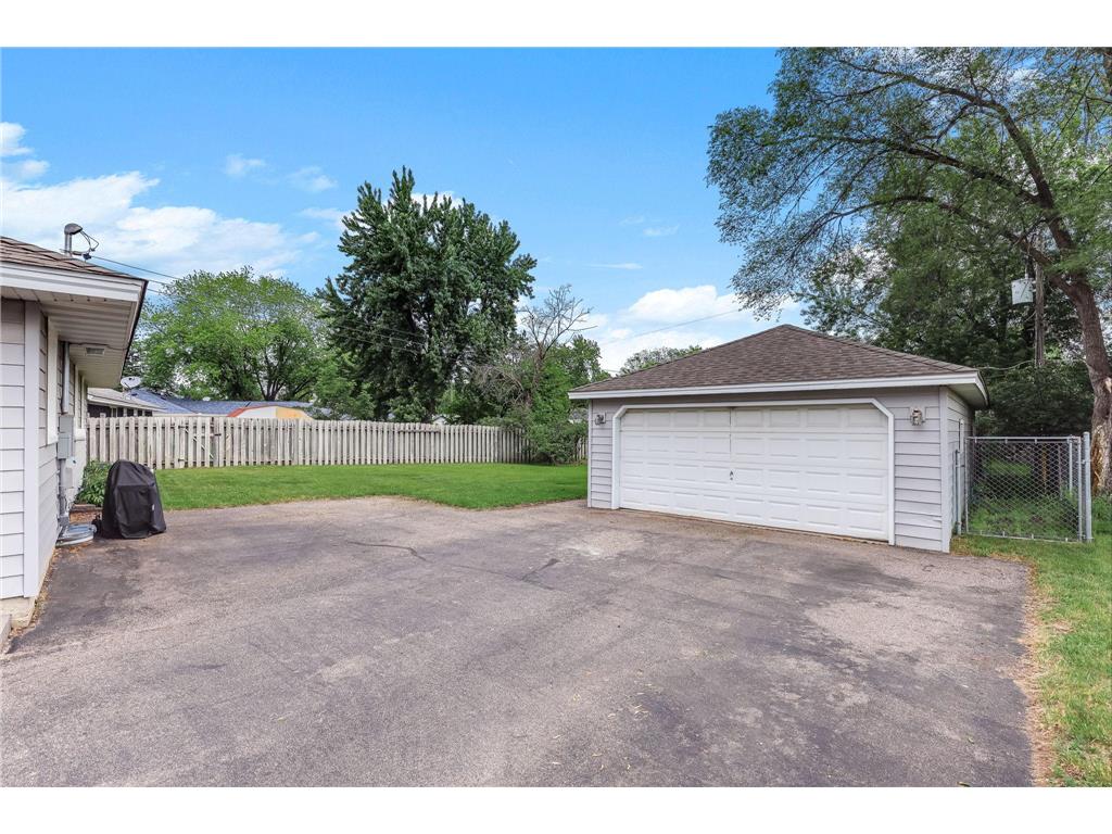 11627 N Heights Drive NW Coon Rapids MN 55433 7091126 image33