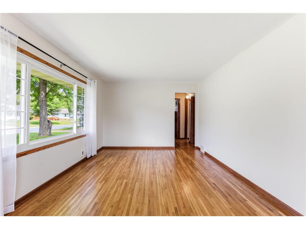 11627 N Heights Drive NW Coon Rapids MN 55433 7091126 image8