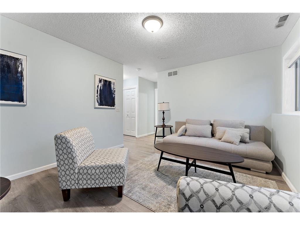 11629 Prospect Curve Woodbury MN 55129 7001742 image21