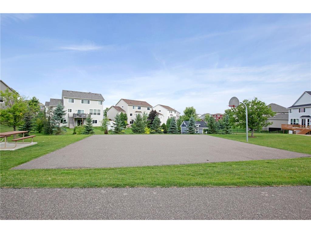 11629 Prospect Curve Woodbury MN 55129 7001742 image30