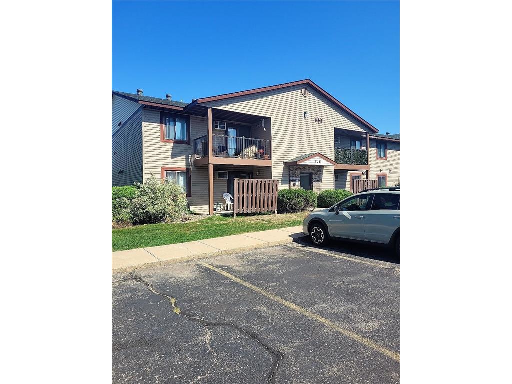 1164 Bartosh Lane #3 River Falls WI 54022 6744818 image1
