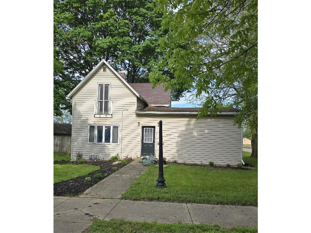 1164 Miller Avenue Windom MN 56101 7069247 image1