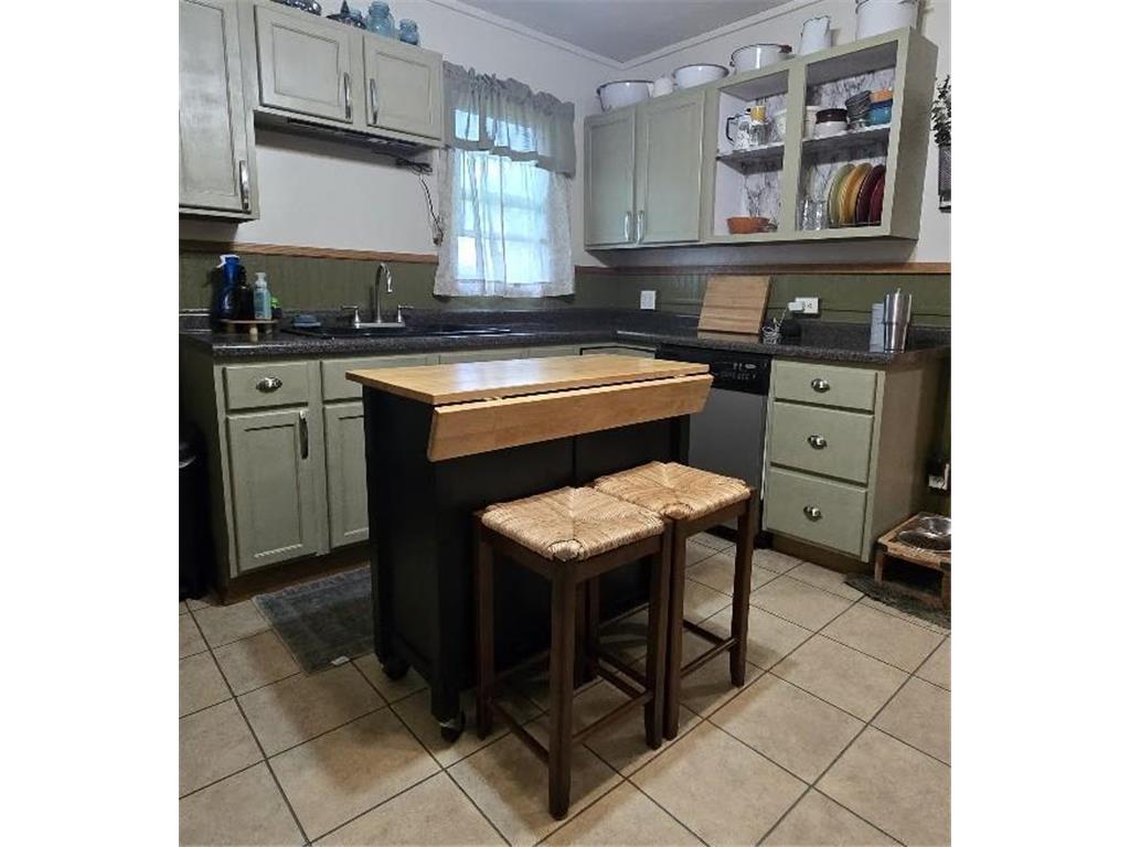 1164 Miller Avenue Windom MN 56101 7069247 image10