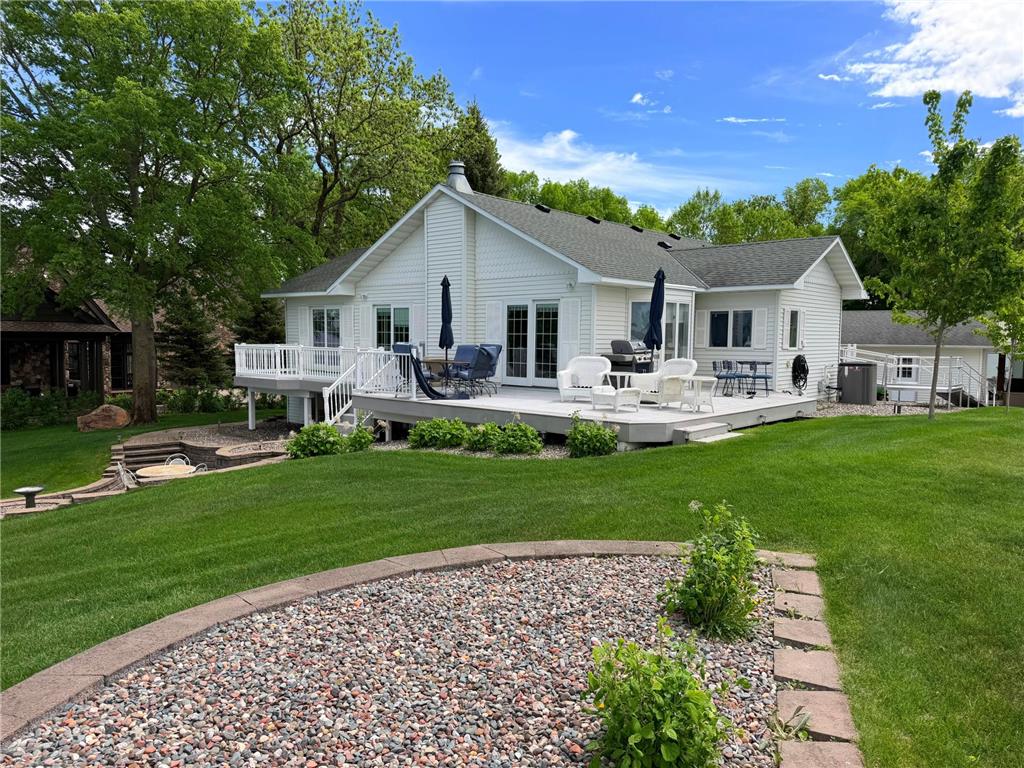 11646 Indian Beach Road Green Lake Twp MN 56288 - Green 7081735 image2